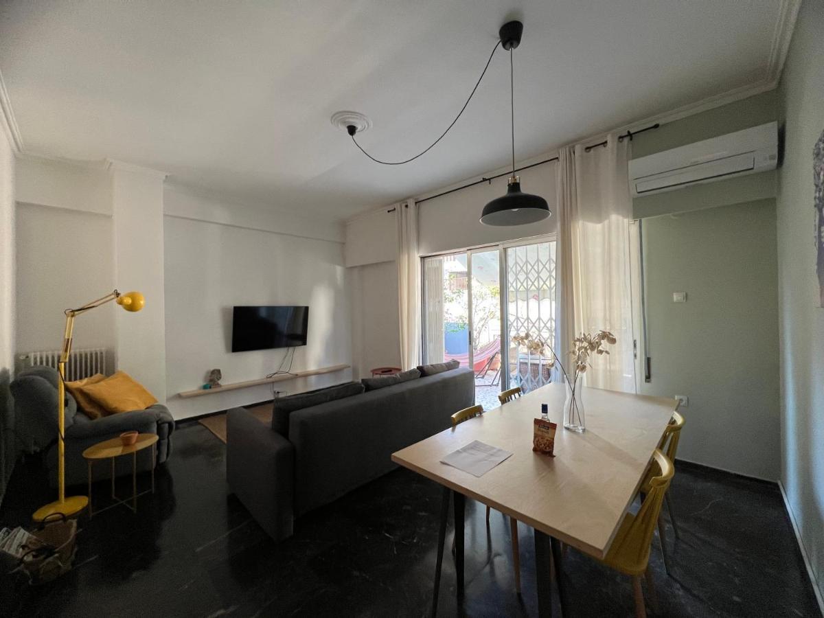 Saffron Apartment In Central Athén Kültér fotó